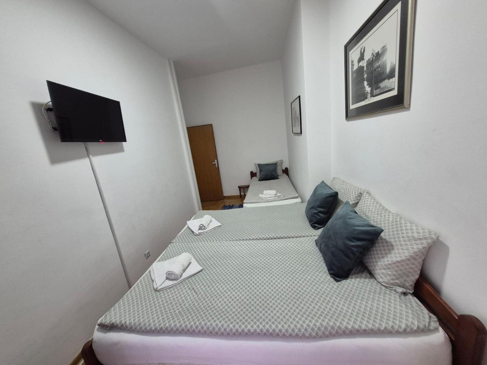 Republica Apartment Belgrade Room photo